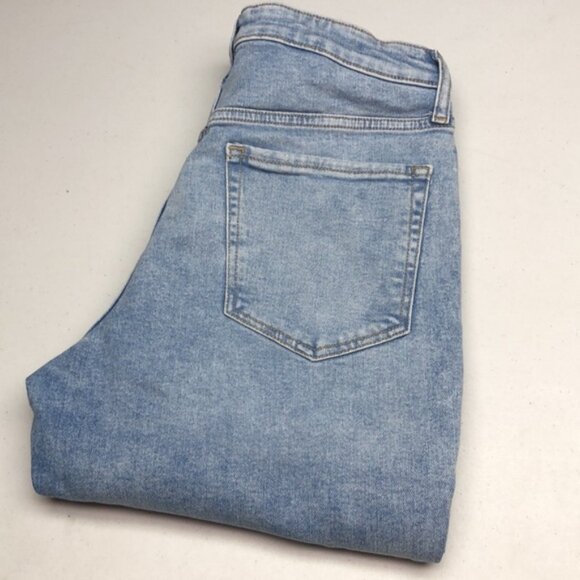 OLD NAVY HIGH-RISE OG STRAIGHT BUTTONFLY JEANS 10/30x25 ⭐️ - Picture 1 of 14